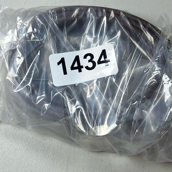 Vineyard Vines Size 30 Classic Brown Boat Anchor Clasp Buckle Belt - Picture 9 of 11